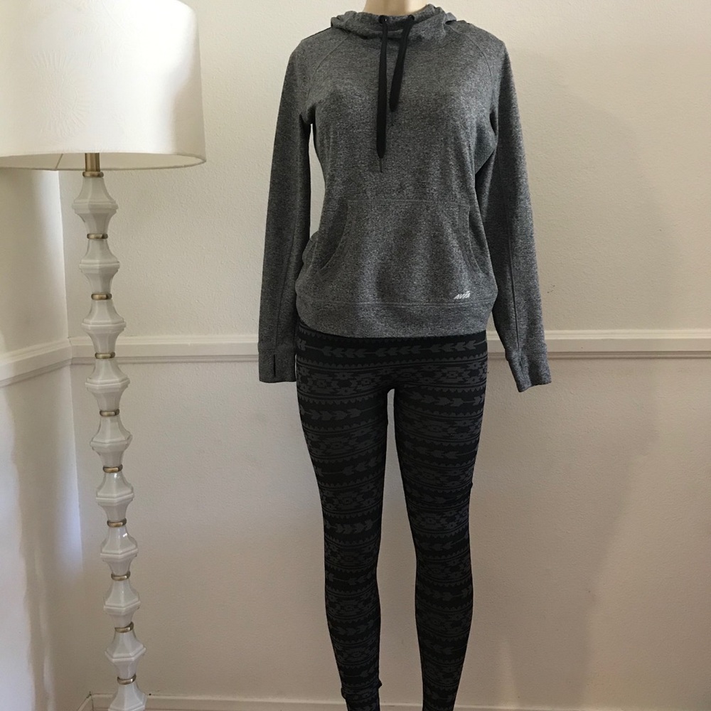 Sweater & leggings